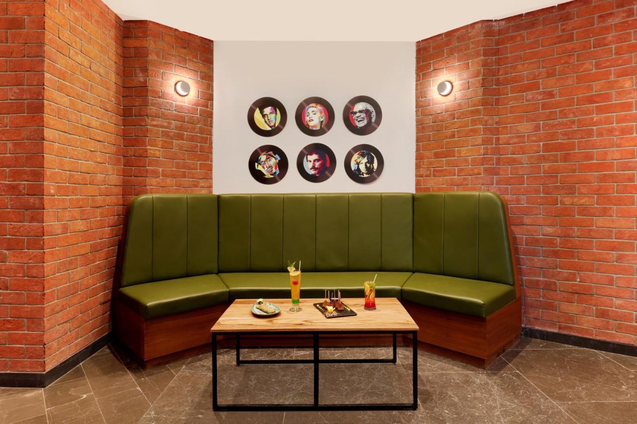 Lemon Tree Hotel, Kalina Bkc, Bombaj Zewnętrze zdjęcie